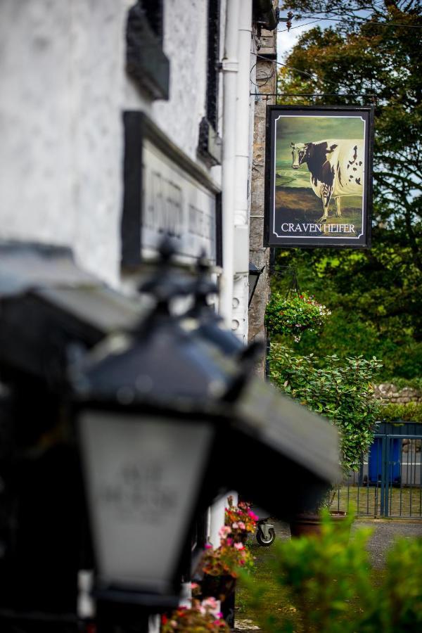 Craven Heifer Ingleton Hotel Ingleton  Exterior photo